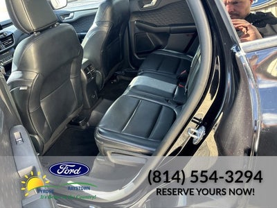 2020 Ford Escape SEL