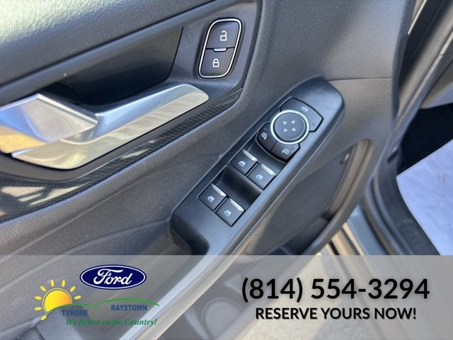 2025 Ford Escape ST-Line