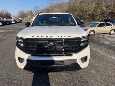 2025 Ford Expedition Platinum