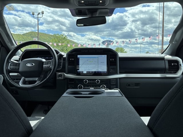 2021 Ford F-150 XLT CREW CAB