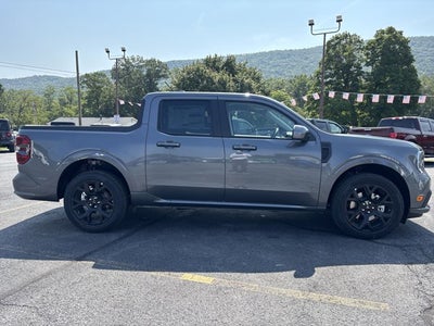 2025 Ford Maverick Lobo Standard