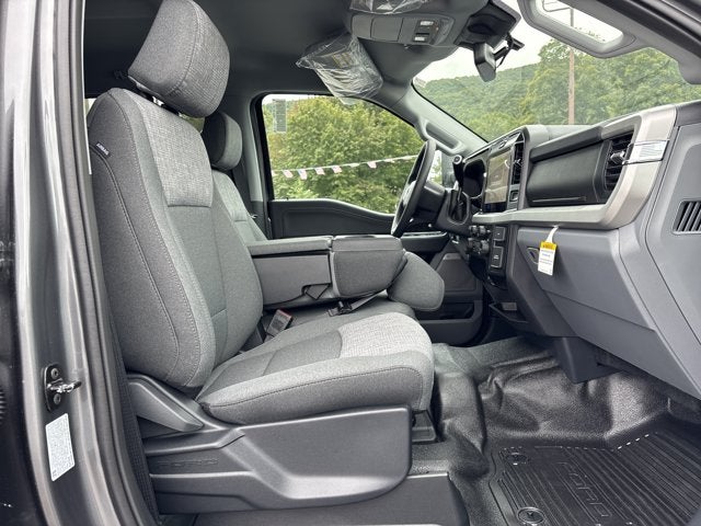 2027 Ford Super Duty F-250® XLT