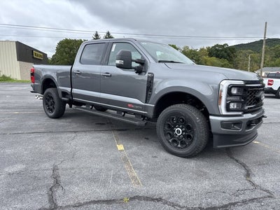2027 Ford Super Duty F-350® XLT