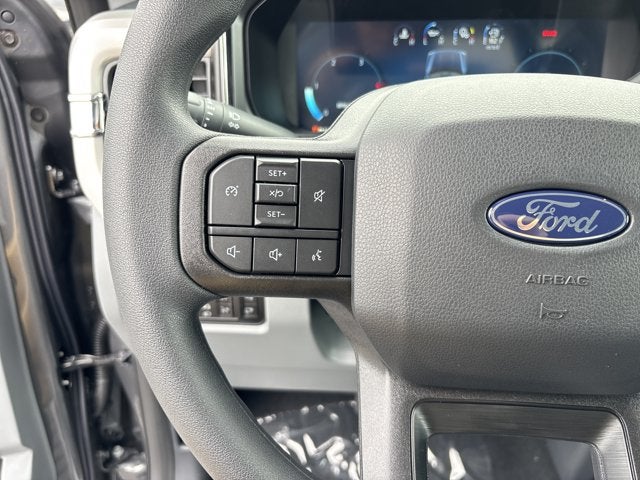 2027 Ford Super Duty F-350® XLT