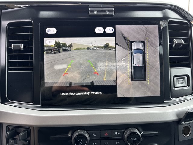 2027 Ford Super Duty F-350® XLT