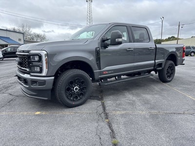 2027 Ford Super Duty F-350® XLT