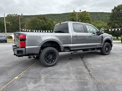 2027 Ford Super Duty F-350® XLT