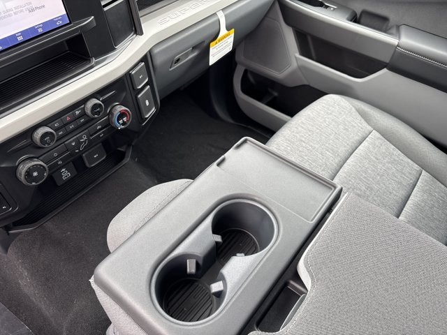 2027 Ford Super Duty F-350® XL