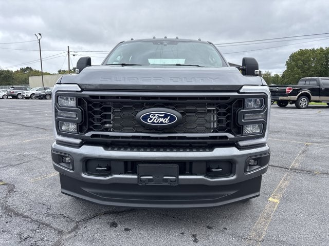 2027 Ford Super Duty F-350® XL