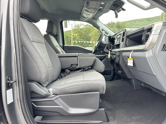 2027 Ford Super Duty F-350® XL