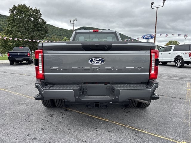 2027 Ford Super Duty F-350® XL